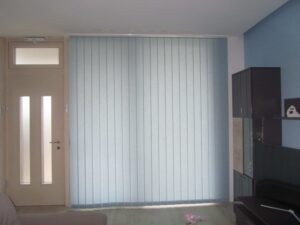 Vertikalna Trakasta Zavjesa